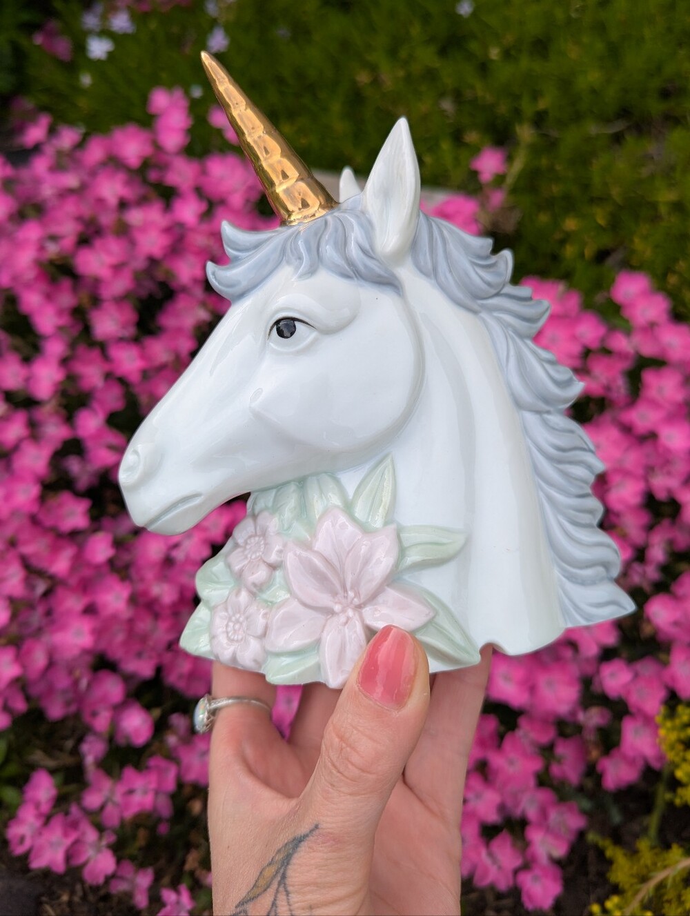 🦄VTG Ceramic Floral Unicorn Head Bust Figurine Gold Horn Home Decor Girl Room